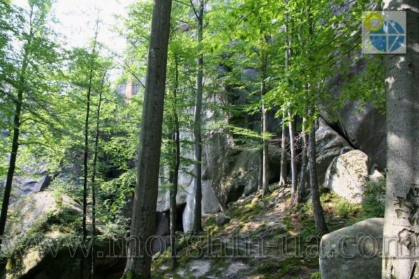 Скалы Довбуша и пещеры.Моршин.Экскурсии.Фото.